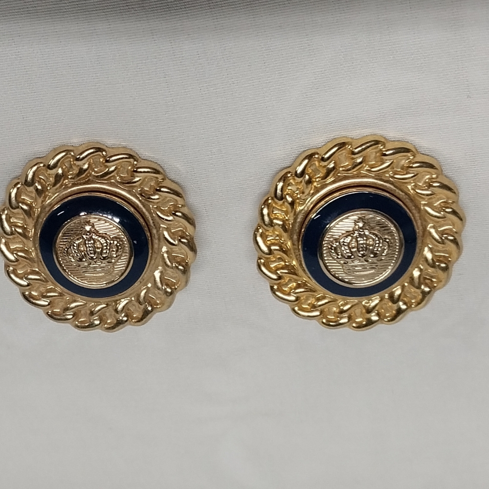 Gold and Black Chain Royal Earrings